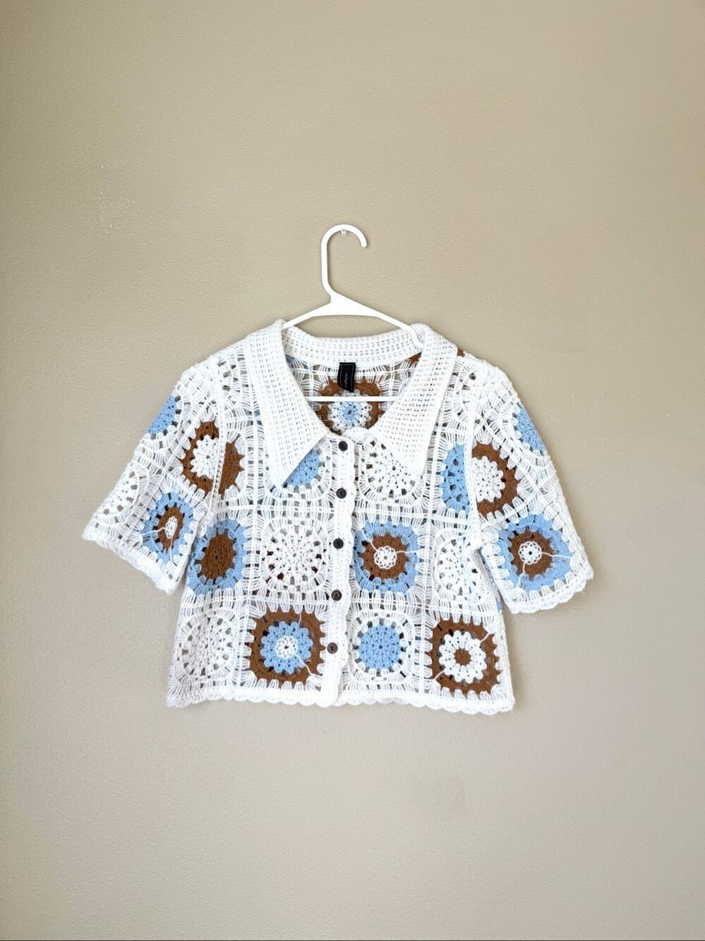 Valija Crochet Granny Square Button Down Top